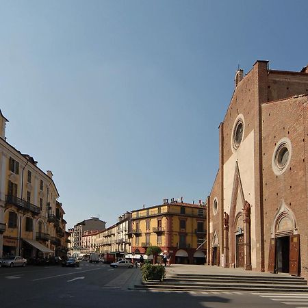 Hotel Antico Podere Propano 살루초 외부 사진